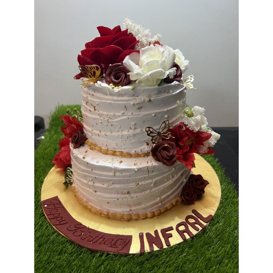 2 Tiers Cake